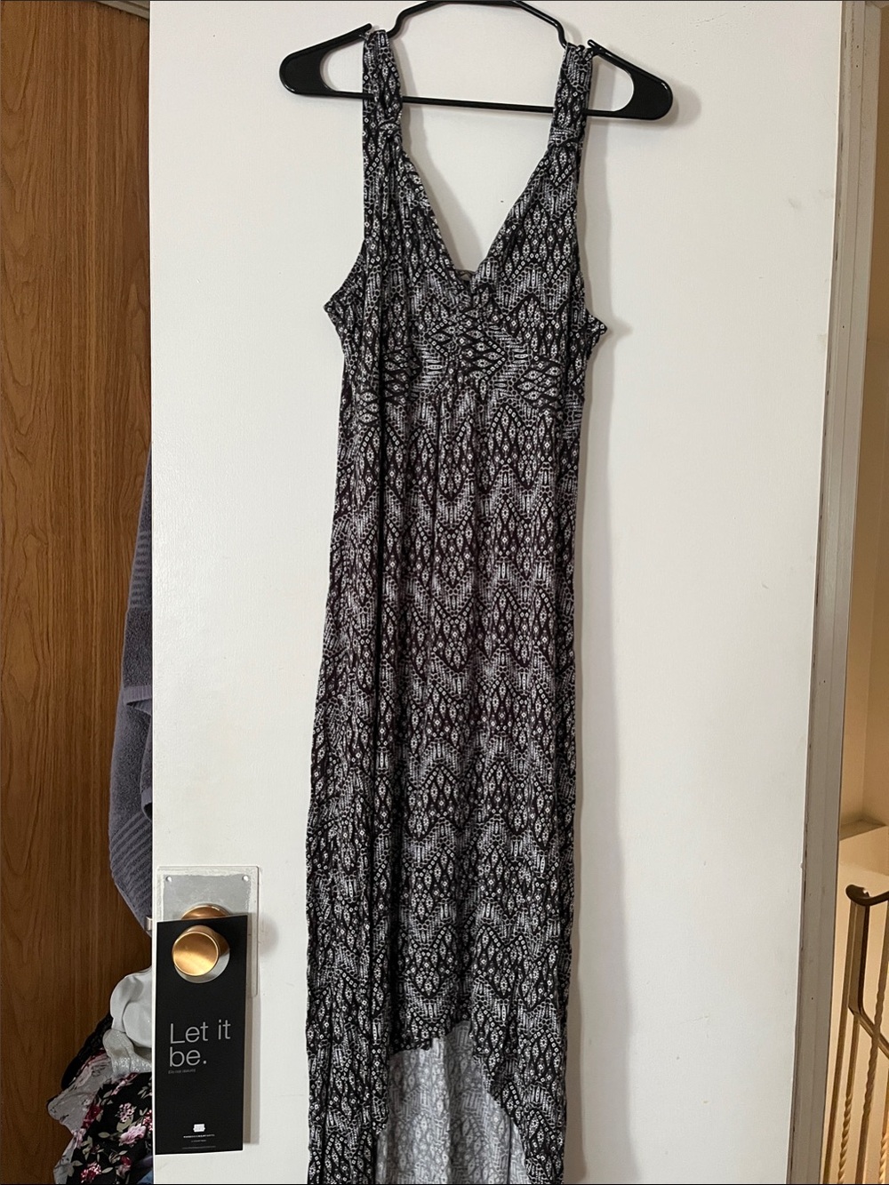 Black & White Patterned Sleeveless Maxi Dress